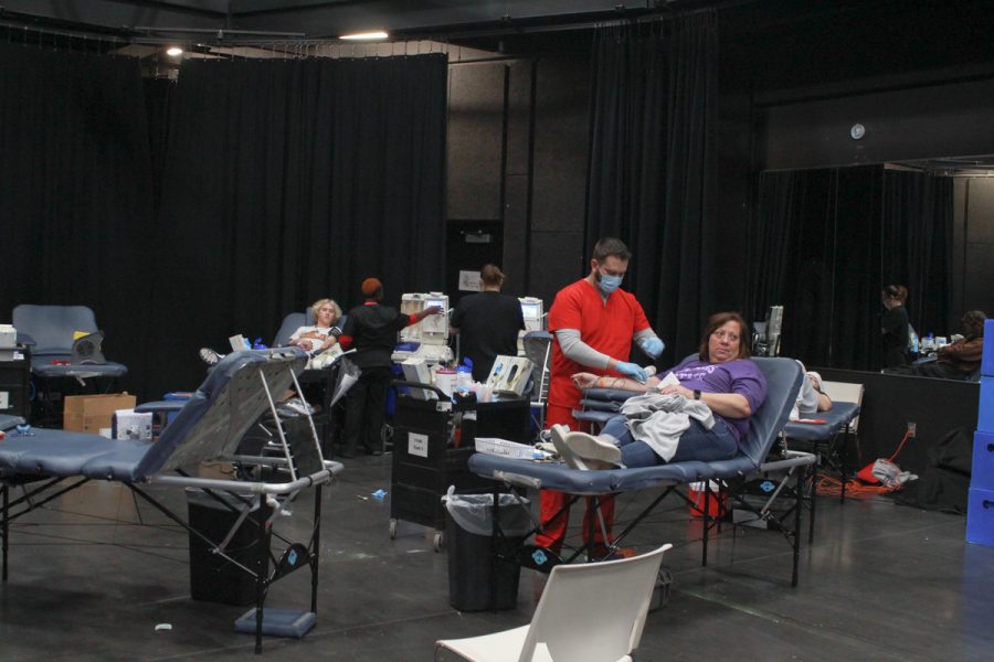 The+Blood+Drive+Returns+to+Olathe+West